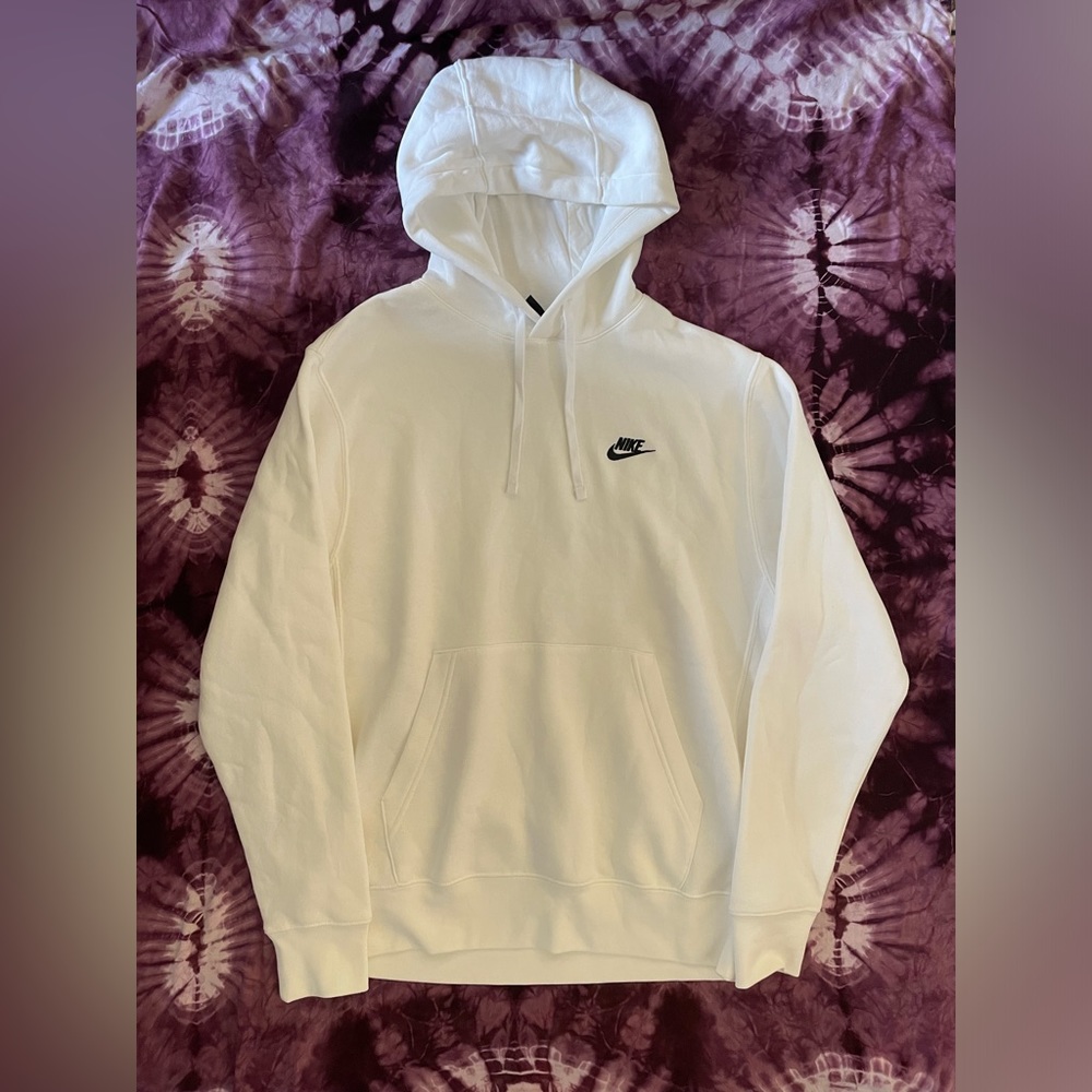 white nike hoodie